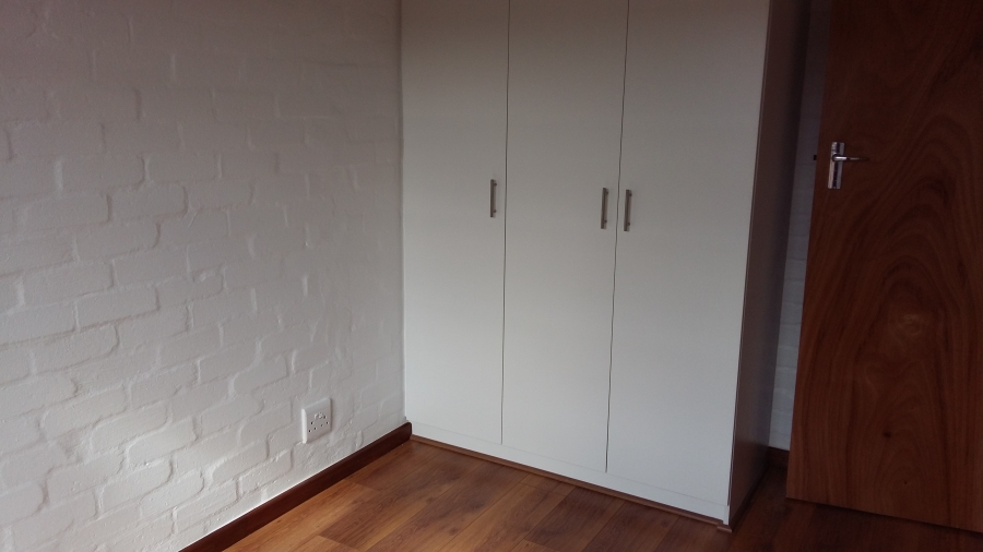 To Let 2 Bedroom Property for Rent in Thornton Western Cape